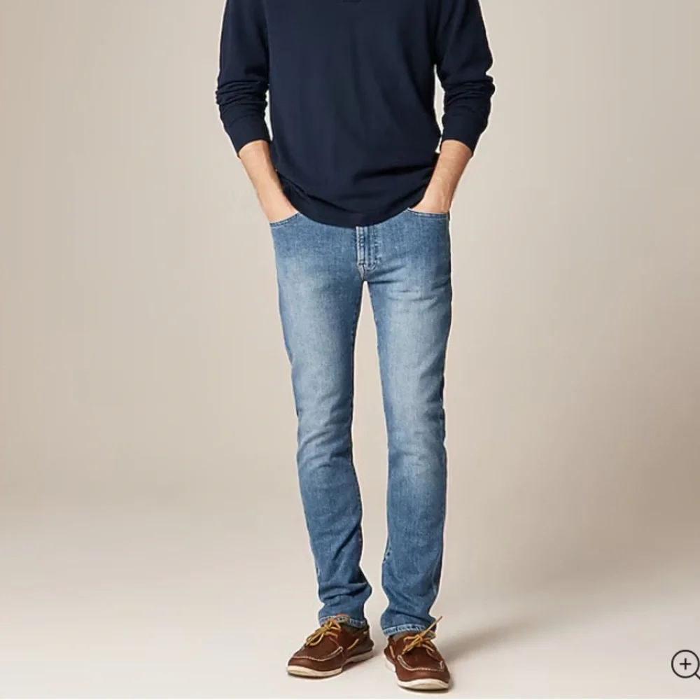 J. Crew Jeans 770 Straight Leg Kurabo Denim Stretch Blue 35 x‎ 32 NWT
